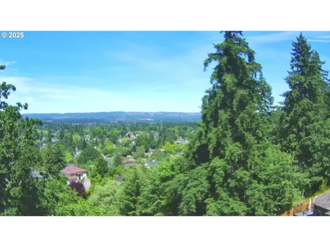 16675 SW Heceta Court Beaverton OR 97007