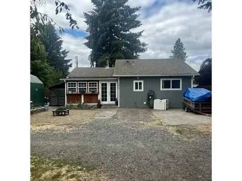 1610 12th Avenue Sweet Home OR 97386