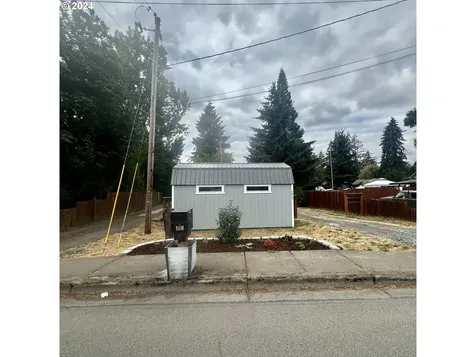 1610 12th Avenue Sweet Home OR 97386
