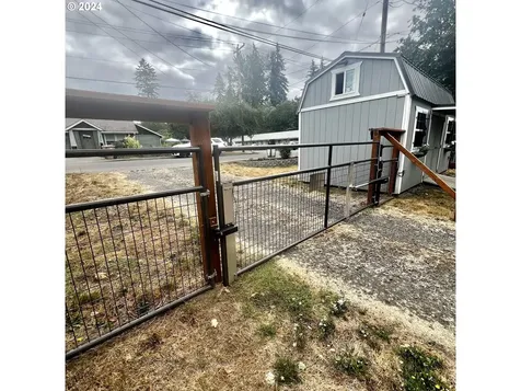 1610 12th Avenue Sweet Home OR 97386