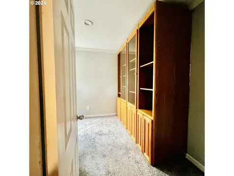 1610 12th Avenue Sweet Home OR 97386