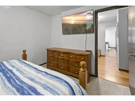 20388 SW Boones Ferry Road Tualatin OR 97062