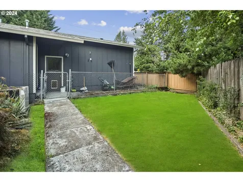 20388 SW Boones Ferry Road Tualatin OR 97062