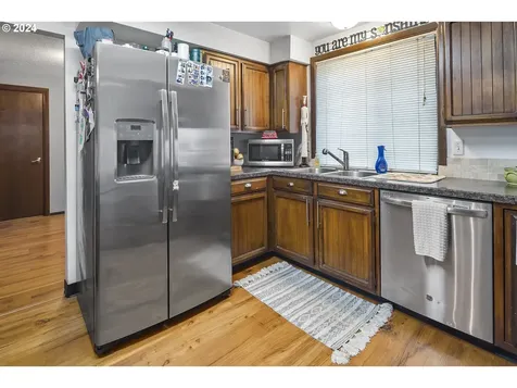 20388 SW Boones Ferry Road Tualatin OR 97062