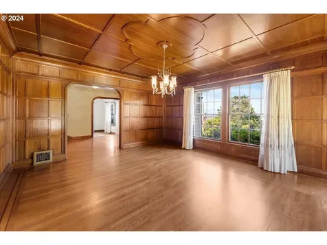 617 Nw Albemarle Terrace Portland OR 97210
