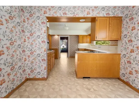 617 Nw Albemarle Terrace Portland OR 97210