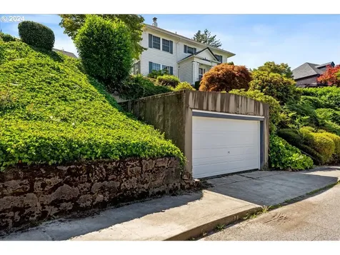 617 Nw Albemarle Terrace Portland OR 97210
