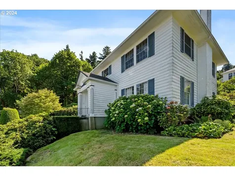 617 Nw Albemarle Terrace Portland OR 97210
