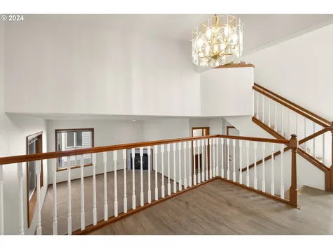 17437 Wake Robin Circle Oregon City OR 97045