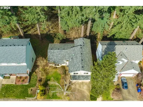 17437 Wake Robin Circle Oregon City OR 97045