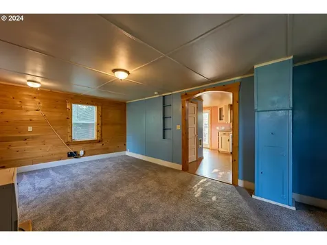 113 N Holmes Street Enterprise OR 97828