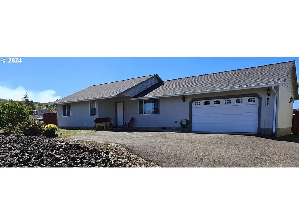 297 Roberts Creek Road Roseburg OR 97471