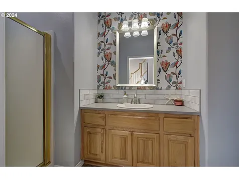 160 Melba Lane Woodland WA 98674