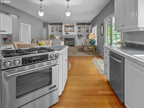 14772 SW Juliet Terrace Portland OR 97224