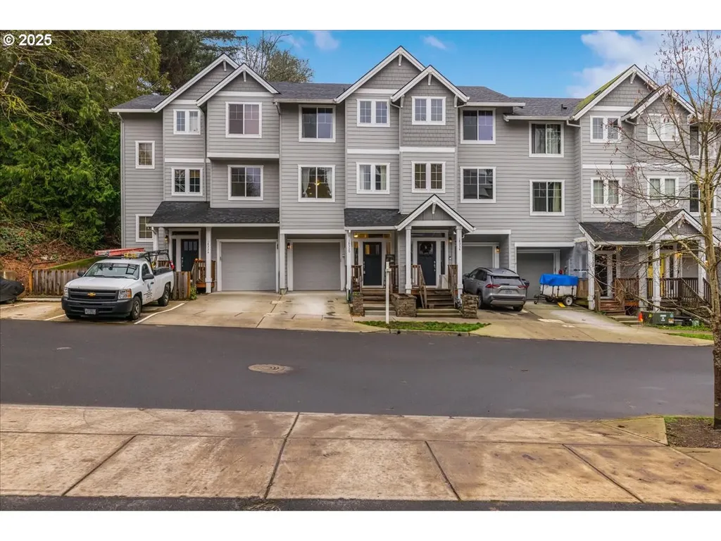 18330 Tickle Creek Avenue Sandy OR 97055