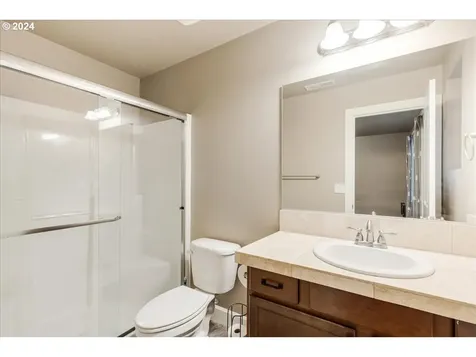 18330 Tickle Creek Avenue Sandy OR 97055