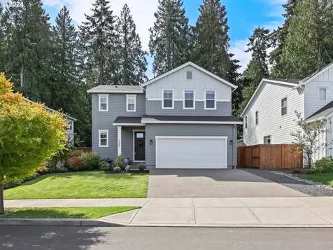1727 Ne 15th Avenue Canby OR 97013