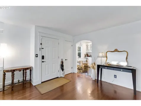 6327 Ne 26th Avenue Portland OR 97211