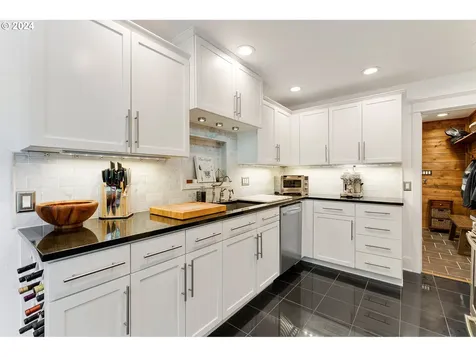 6327 Ne 26th Avenue Portland OR 97211