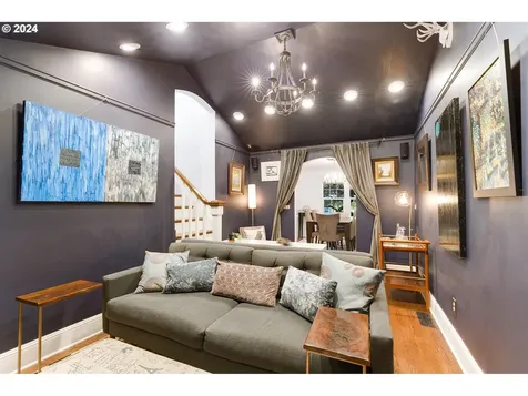6327 Ne 26th Avenue Portland OR 97211