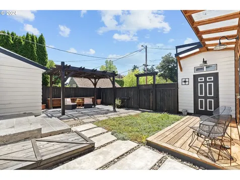 6327 Ne 26th Avenue Portland OR 97211