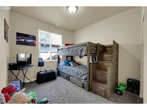 1059 S 1st Street Cottage Grove OR 97424