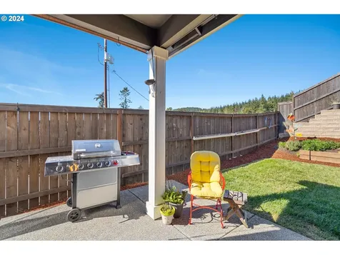 8901 N Hargrave Street Camas WA 98607