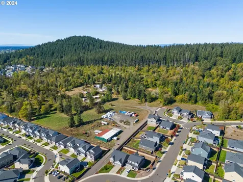 8901 N Hargrave Street Camas WA 98607
