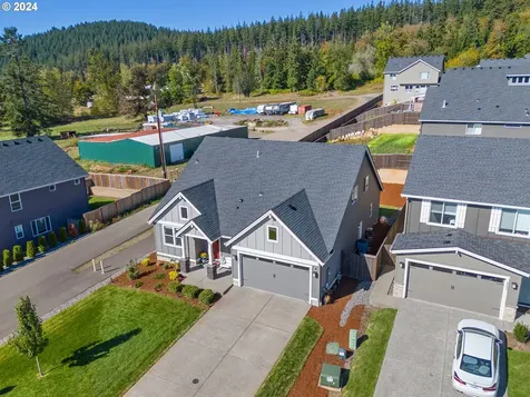 8901 N Hargrave Street Camas WA 98607