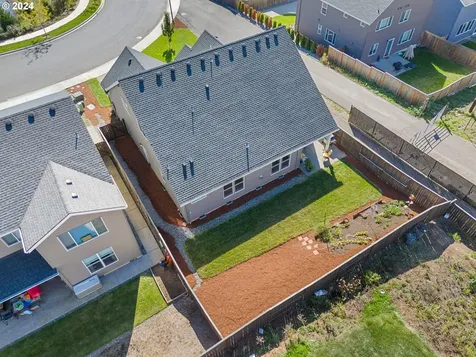 8901 N Hargrave Street Camas WA 98607