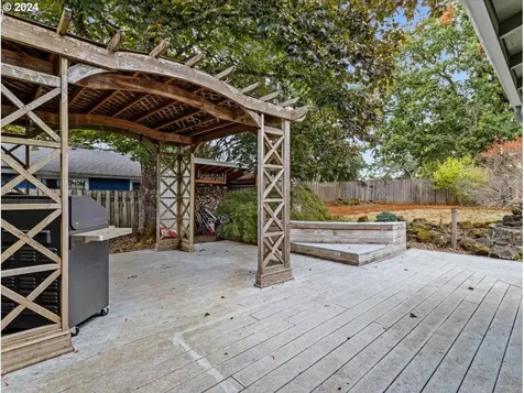 11577 Finnegans Way Oregon City OR 97045