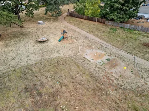 11577 Finnegans Way Oregon City OR 97045