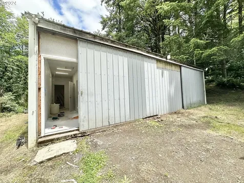 19003 Mallory Park Road Clatskanie OR 97016