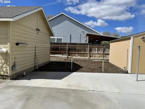 710 W Sandpiper Avenue Hermiston OR 97838