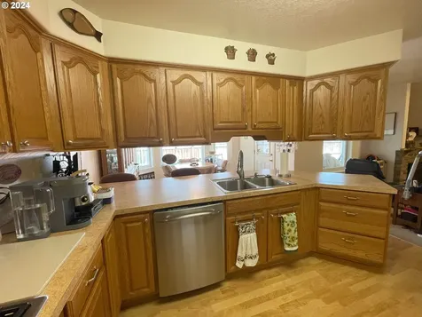 710 W Sandpiper Avenue Hermiston OR 97838