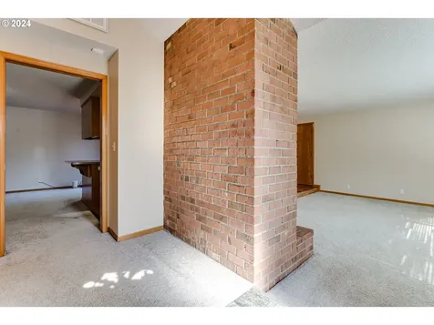 530 66th Street Springfield OR 97478