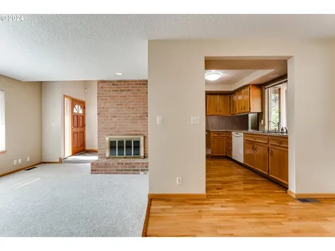 530 66th Street Springfield OR 97478