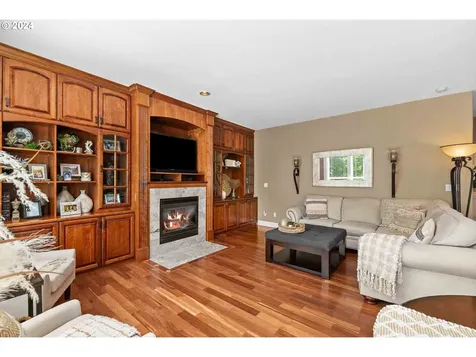 4500 Nw 9th Circle Camas WA 98607