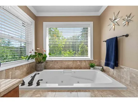 4500 Nw 9th Circle Camas WA 98607