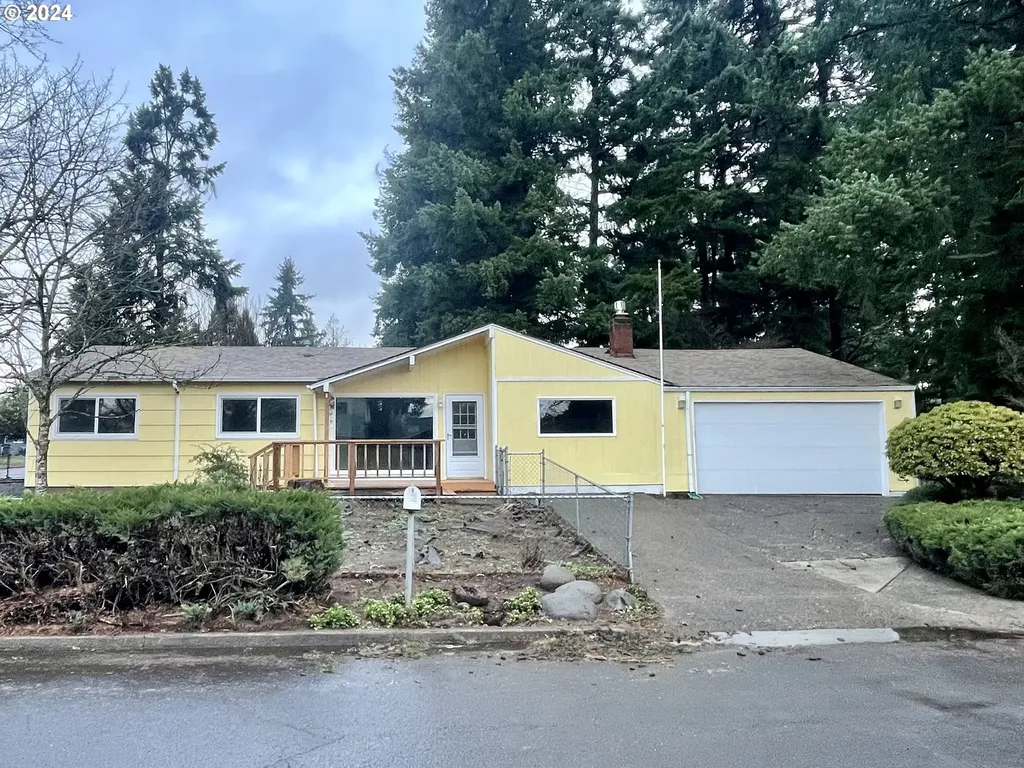 14707 SE Lincoln Street Portland OR 97233