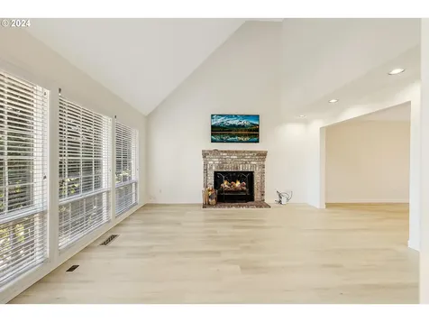 13145 SW Clearview Way Portland OR 97223
