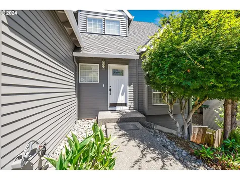 13145 SW Clearview Way Portland OR 97223