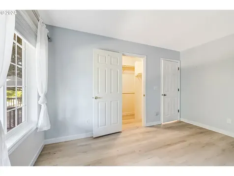 13145 SW Clearview Way Portland OR 97223