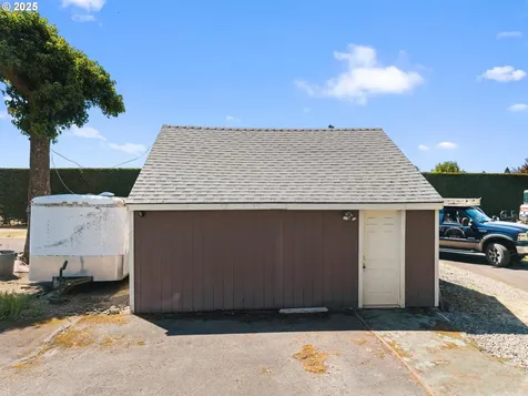 1740 Mountain View Lane Forest Grove OR 97116
