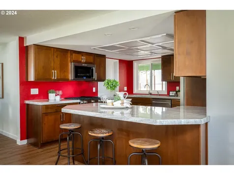 6536 SW 177th Place Beaverton OR 97007
