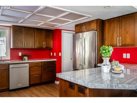 6536 SW 177th Place Beaverton OR 97007
