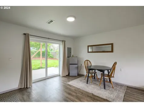 3581 Ne 7th Court Gresham OR 97030