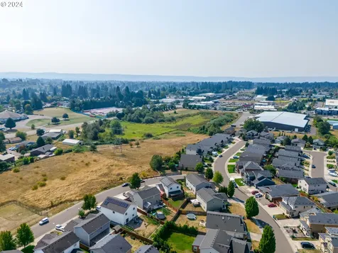 5306 Ne 65th Street Vancouver WA 98661