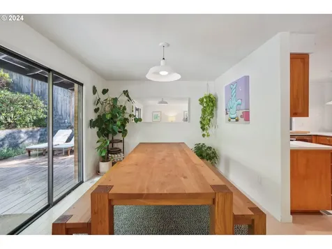 1405 Sw Upland Drive Portland OR 97221
