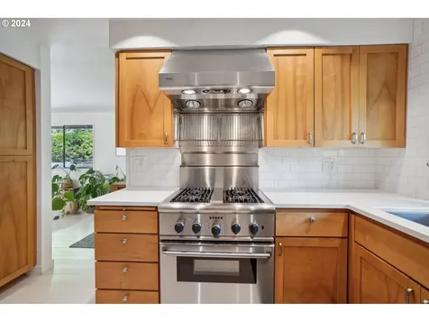 1405 Sw Upland Drive Portland OR 97221